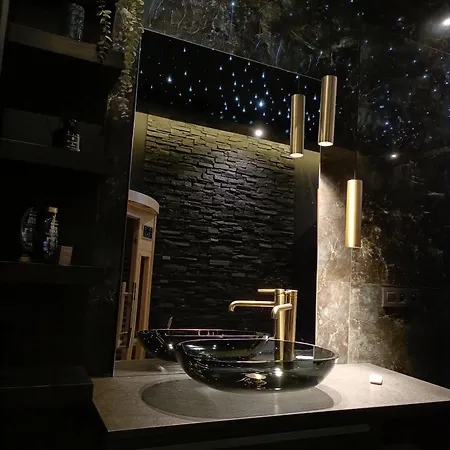 La Delta بيت الحب